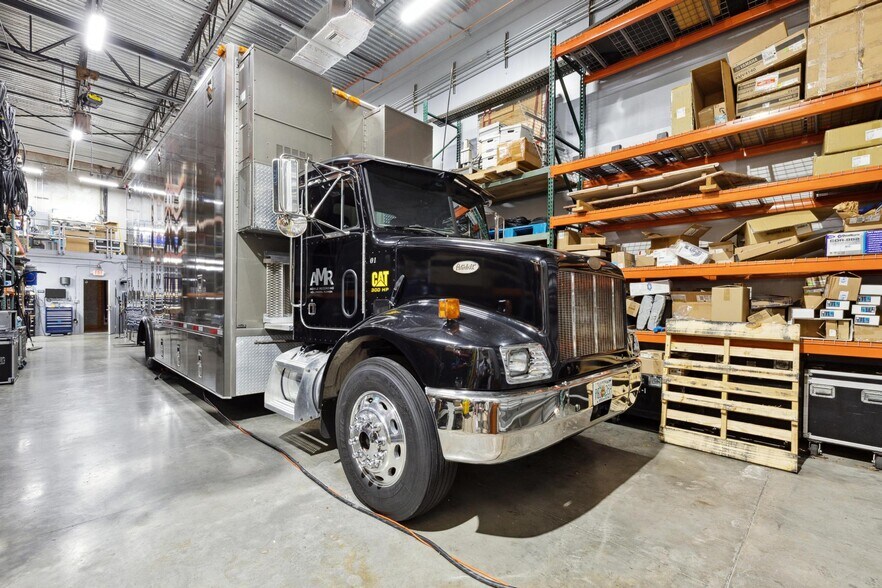 More Photos Of 3700-3718 SW 30th Ave, Fort Lauderdale Warehouse For Sale