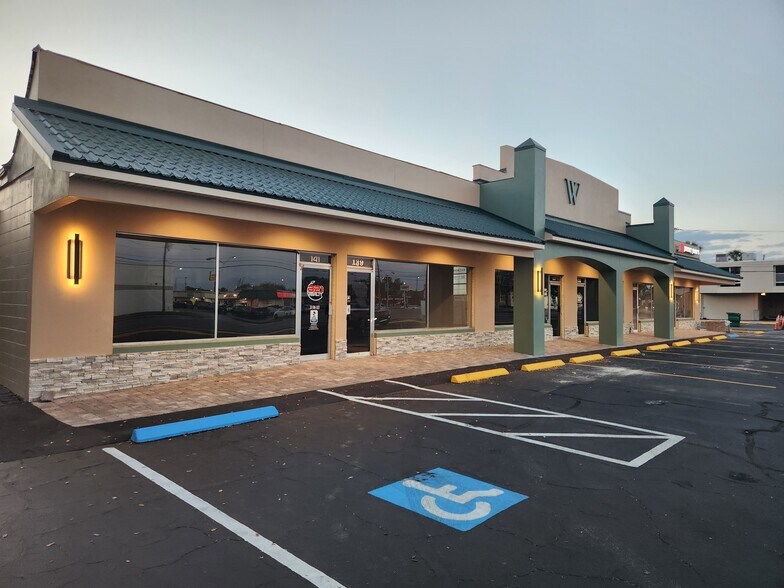 Primary Photo Of 131-141 S Courtenay Pky, Merritt Island Unknown For Lease