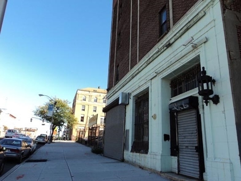 More Photos Of 550-552 Central Ave, Newark Warehouse For Sale