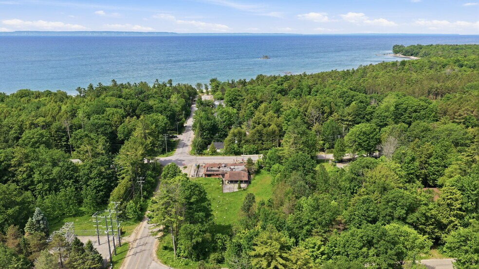 More Photos Of 581 Tiny Beaches N Rd, Tiny Land For Sale
