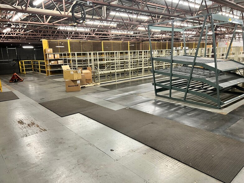 More Photos Of 250 Industrial Dr, Omro Industrial For Sale