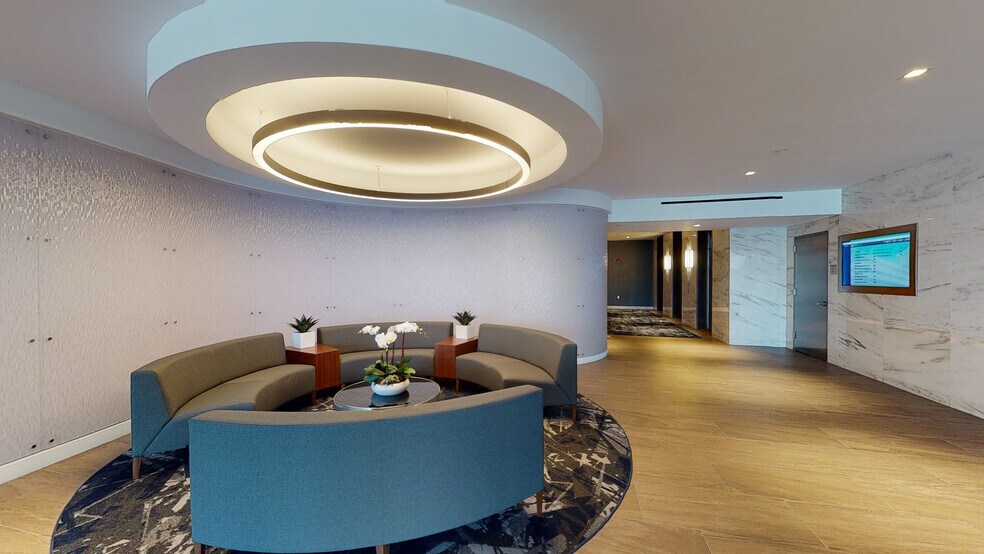 Primary Photo Of 4 W Red Oak Ln, White Plains Office For Lease