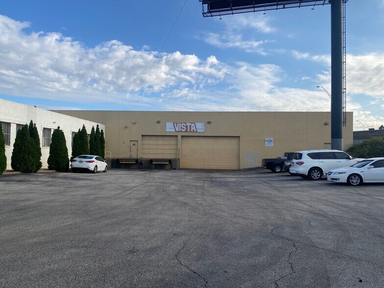 More Photos Of 4501-4531 Aramingo Ave, Philadelphia Warehouse For Lease