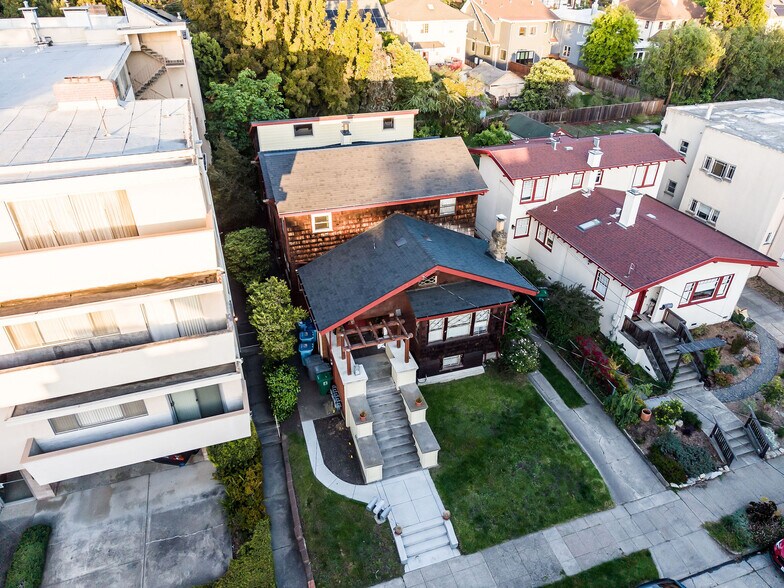 More Photos Of 1643 Oxford St, Berkeley Apartments For Sale