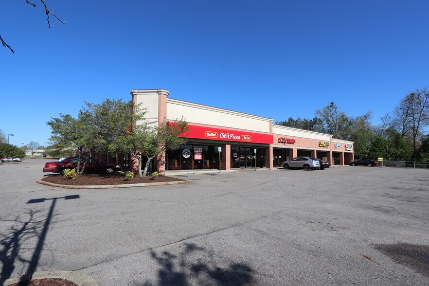 More Photos Of 1425 Germantown Pky, Cordova Unknown For Lease