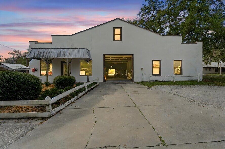 More Photos Of 210 E 5th St, Apopka Industrial For Sale