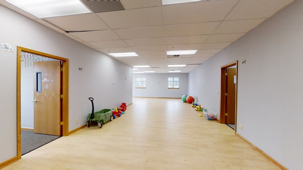 More Photos Of 112-118 S Main St, Medford Office For Sale