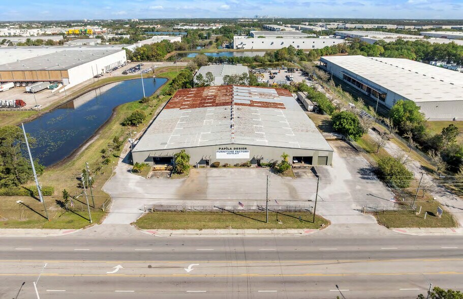 More Photos Of 701 W Landstreet Rd, Orlando Warehouse For Sale