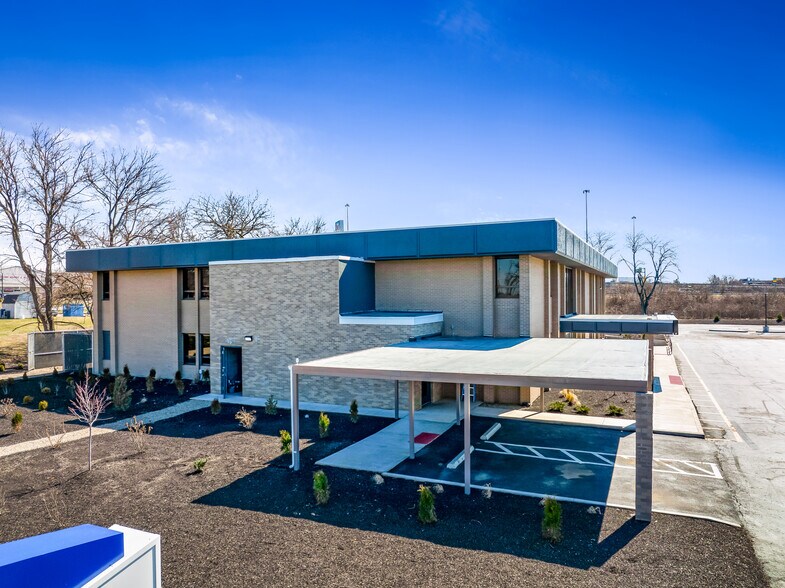 More Photos Of 2210 Arbor Blvd, Dayton Medical For Lease