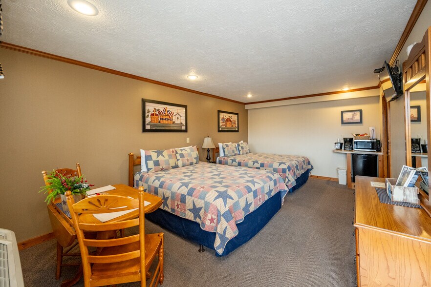 More Photos Of 17848 Garrett Hwy, Oakland Apartments For Sale