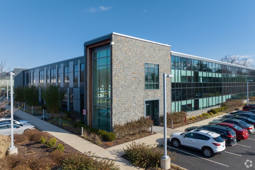 More Photos Of 3801 West Chester Pike, Newtown Square Office For Lease