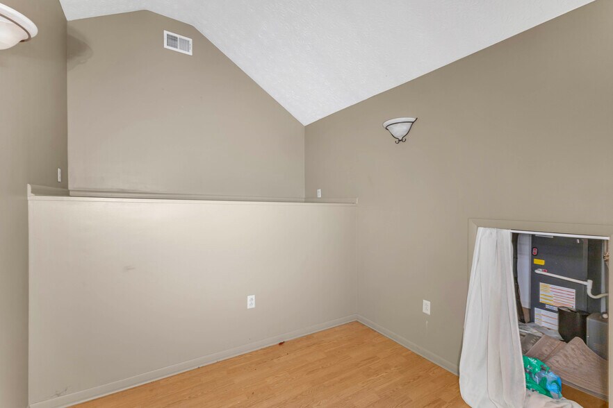 More Photos Of 14006 W Lake Rd, Vermilion Freestanding For Sale