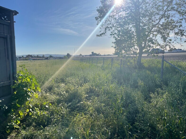 More Photos Of 11428 W Clover Rd, Tracy Land For Lease