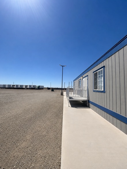 More Photos Of 3505 E Eight Mile Rd, Lodi Office For Lease