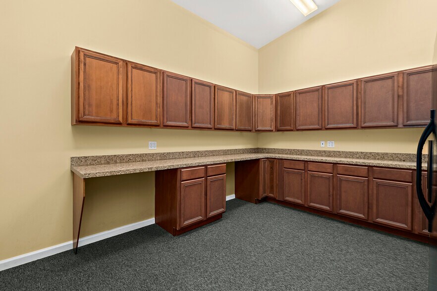 More Photos Of 3270 Highway A1A, Melbourne Beach Office For Lease