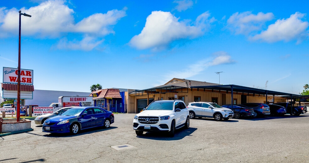 More Photos Of 660 E Foothill Blvd, Rialto Carwash For Sale