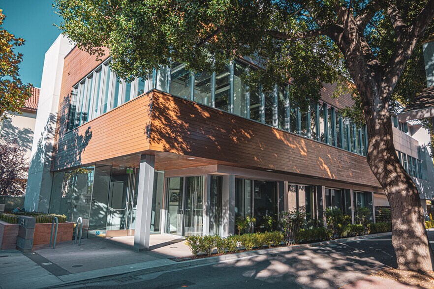 More Photos Of 524 Hamilton Ave, Palo Alto Office For Lease