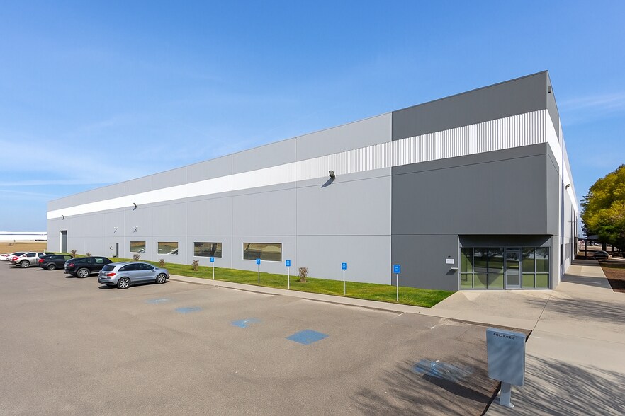 Primary Photo Of 600 S McClure Rd, Modesto Warehouse For Lease