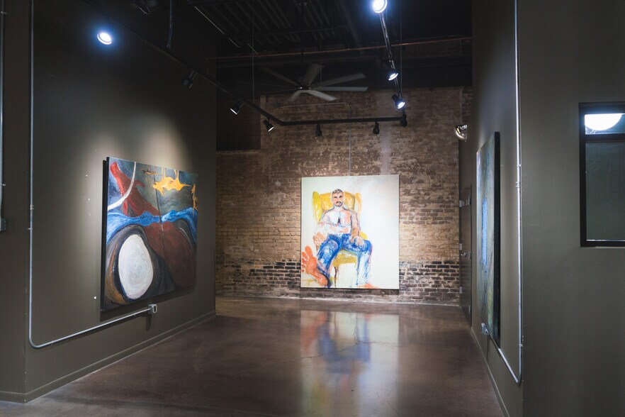 More Photos Of 120 W 2nd St, Taylor General Retail For Sale