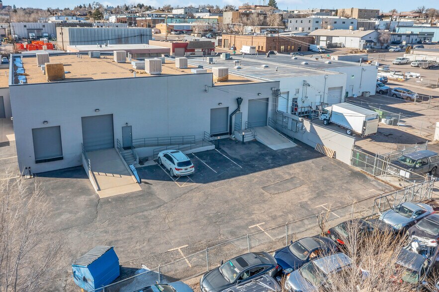 More Photos Of 3020-3040 S Tejon St, Englewood Warehouse For Lease