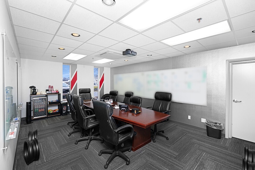 More Photos Of 1655 E 12th St, Mishawaka Manufacturing For Sale