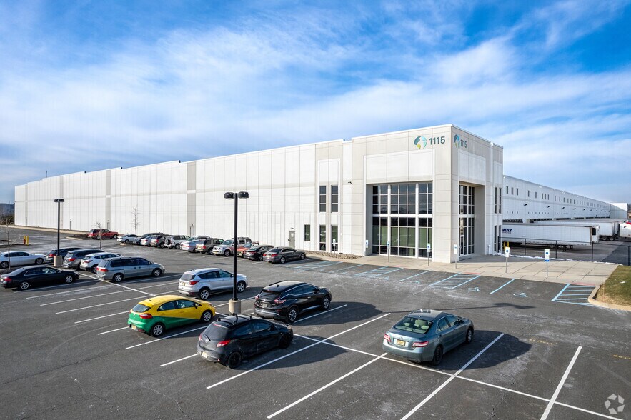 More Photos Of 1119 W Middlesex Ave, Port Reading Unknown For Lease