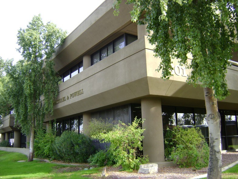 More Photos Of 7301 N 16th St, Phoenix Office For Lease