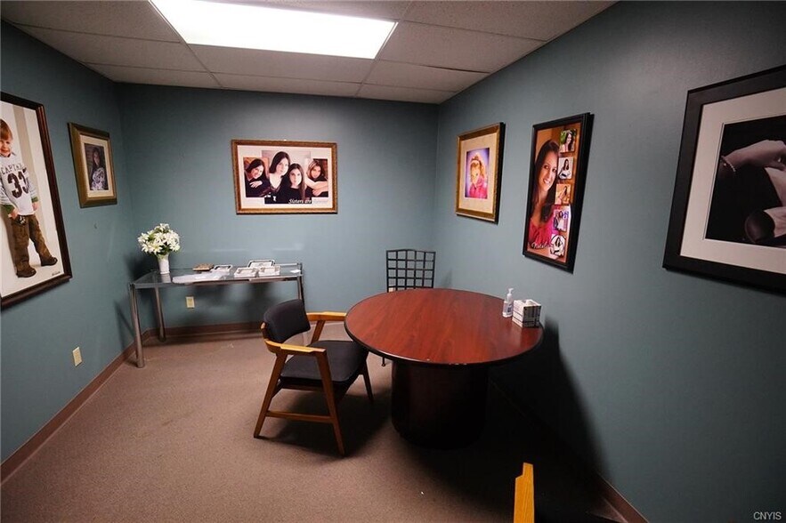 More Photos Of 610 Oak St, Syracuse General Retail For Sale