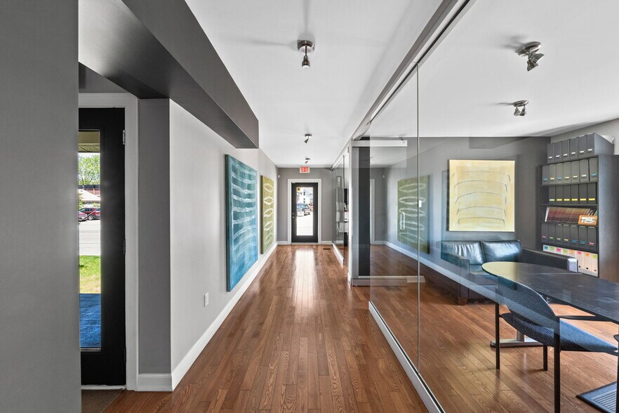 More Photos Of 5550 Manotick Main St, Ottawa Office Residential For Sale