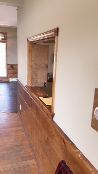 More Photos Of 487 Stevens Pl, Wells River Hospitality For Sale