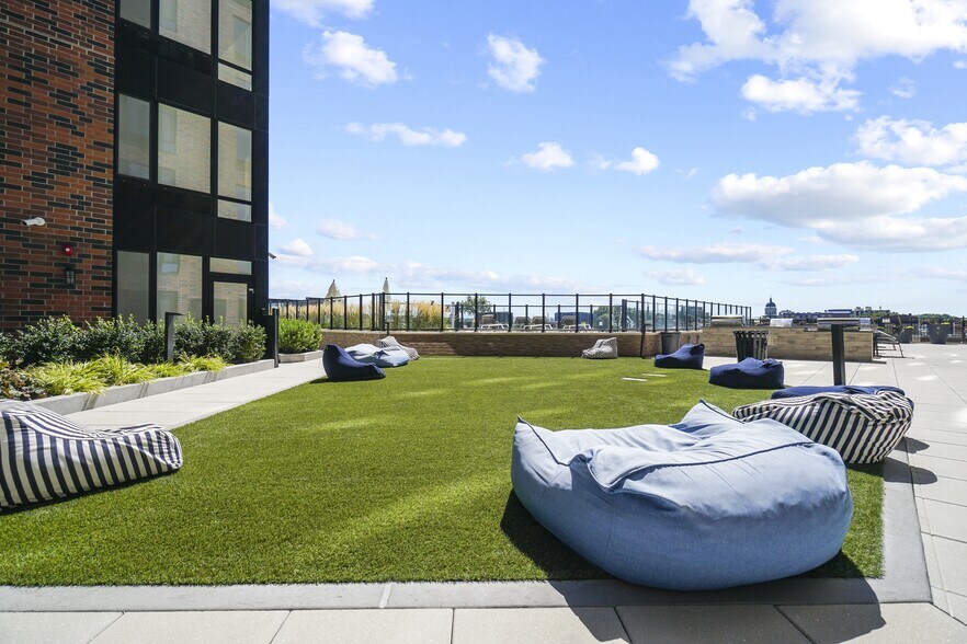 More Photos Of 150 Main St, Hackensack Apartments For Lease