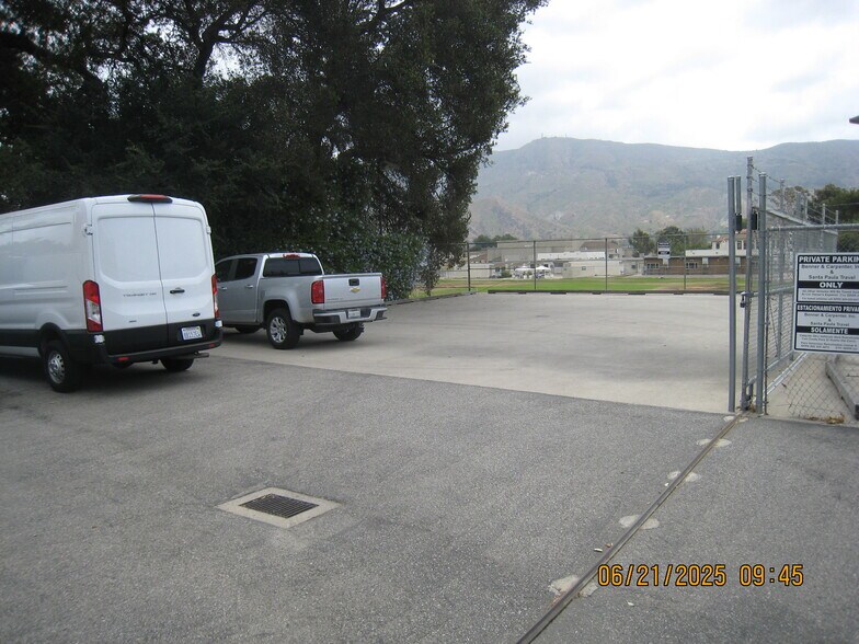 More Photos Of 506 E Main St, Santa Paula Loft Creative Space For Lease