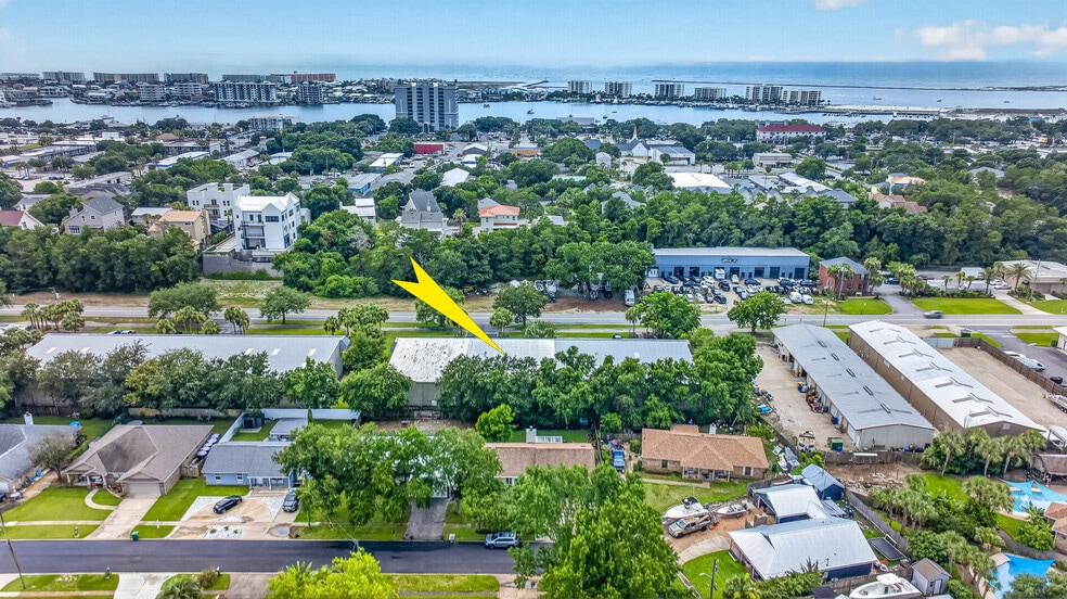 More Photos Of 295 Azalea Dr, Destin Warehouse For Sale