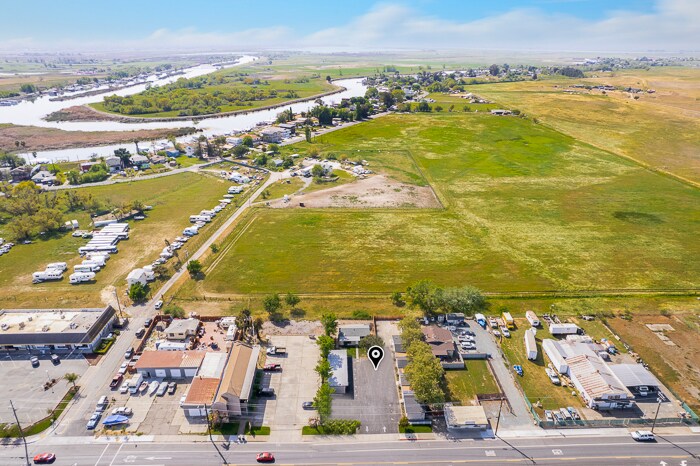 More Photos Of 6345 Bethel Island Rd, Bethel Island Apartments For Sale