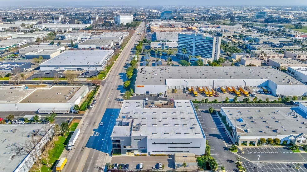 More Photos Of 20000 S Vermont Ave, Torrance Manufacturing For Lease