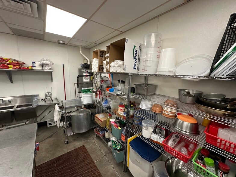 More Photos Of 4100 Central Ave SW, Albuquerque Fast Food For Sale