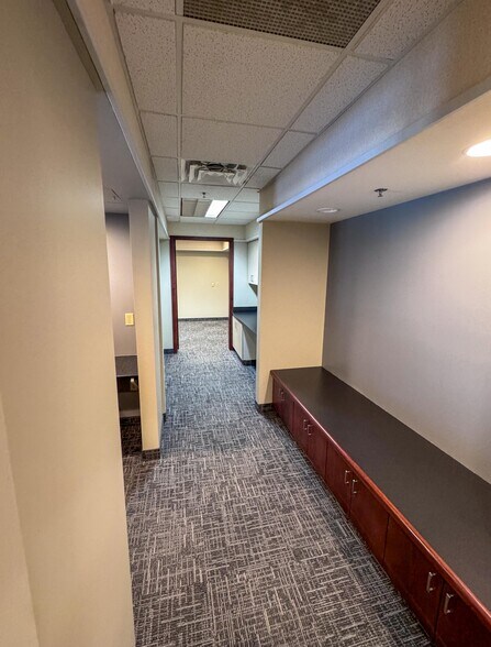 More Photos Of 206 S Broadway, Rochester Office For Lease