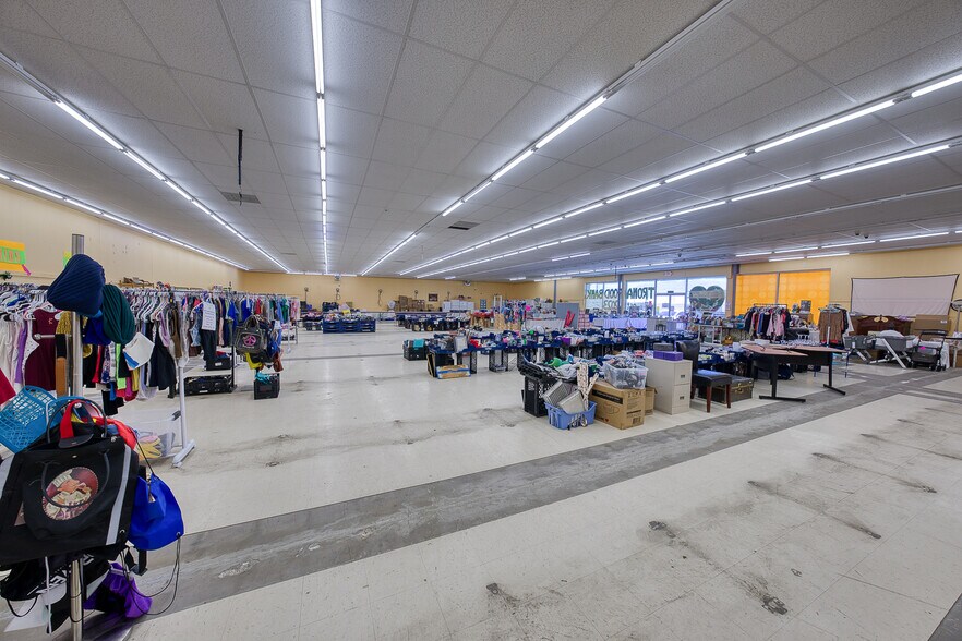 More Photos Of 13247 Jones St, Trona Freestanding For Sale
