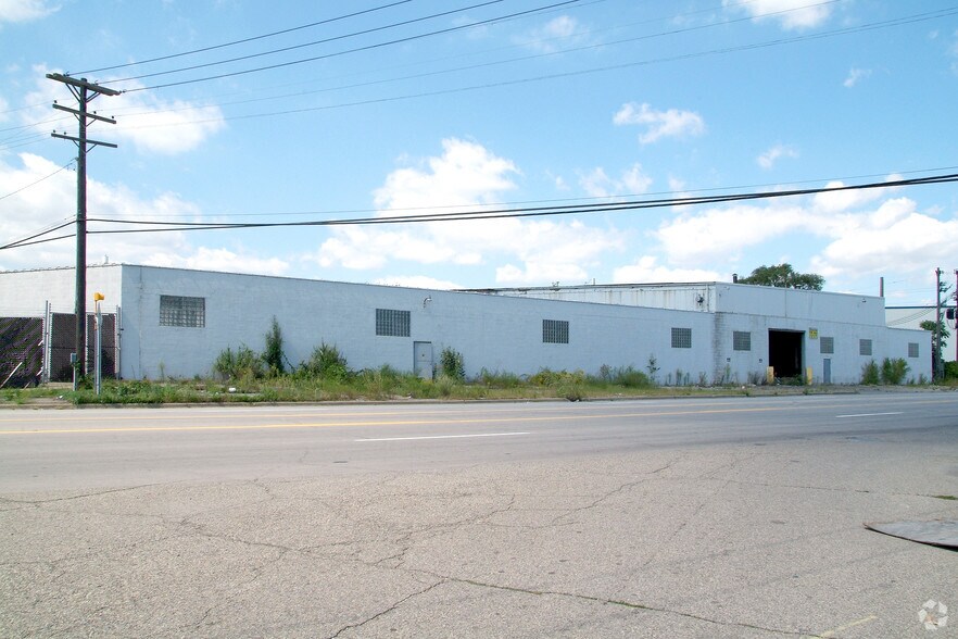 20530 Hoover Rd, Detroit, MI 48205 Warehouse For Sale