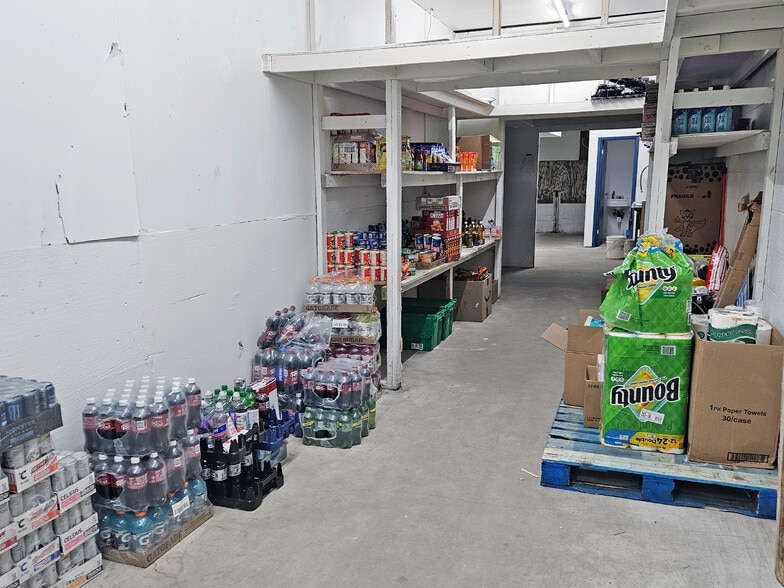 More Photos Of 110 Railroad St, Cambridge Springs Freestanding For Sale