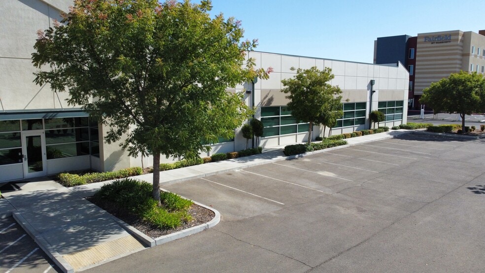 More Photos Of 17395 S Manthey Rd, Lathrop Medical For Sale