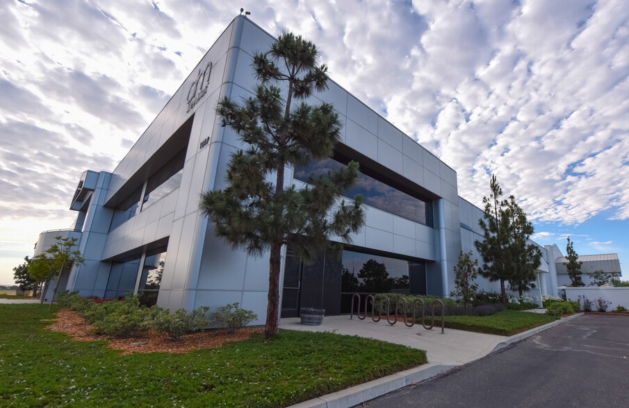 More Photos Of 1017 W Central Ave, Lompoc Manufacturing For Sale