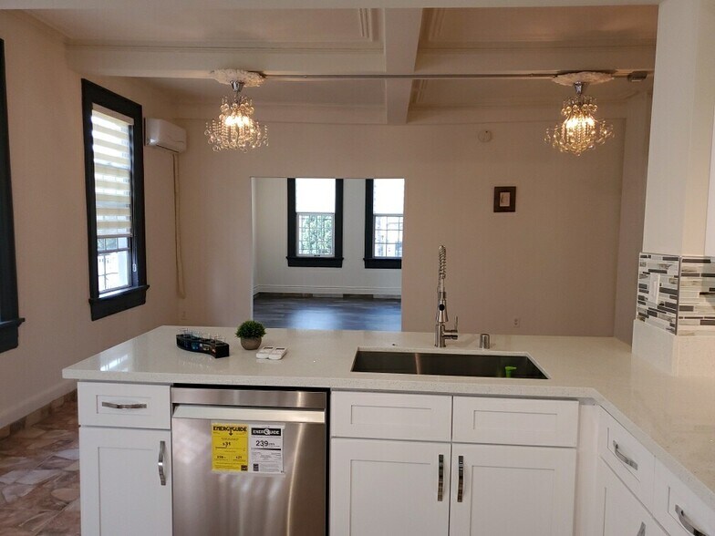 More Photos Of 1214 S Norton Ave, Los Angeles Apartments For Sale