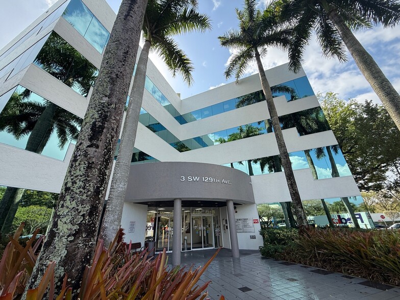 More Photos Of 3 SW 129th Ave, Pembroke Pines Medical For Lease
