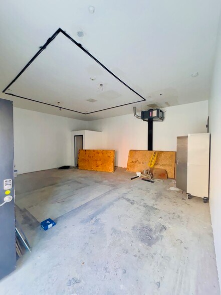 Primary Photo Of 217 Malcolm X Blvd, Brooklyn Funeral Home For Lease