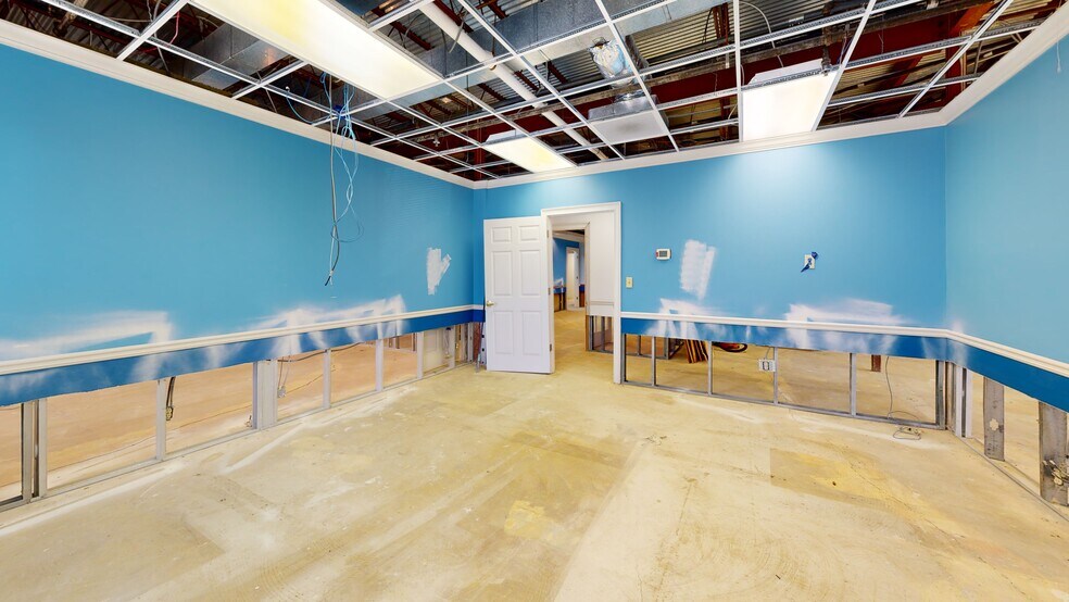 More Photos Of 1640 Powers Ferry Rd SE #11, Marietta Office For Sale