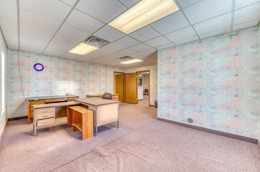 More Photos Of 100 W 4th St, Walsenburg Medical For Sale