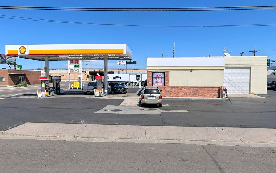 More Photos Of 510 Bryant St, Denver Convenience Store For Sale