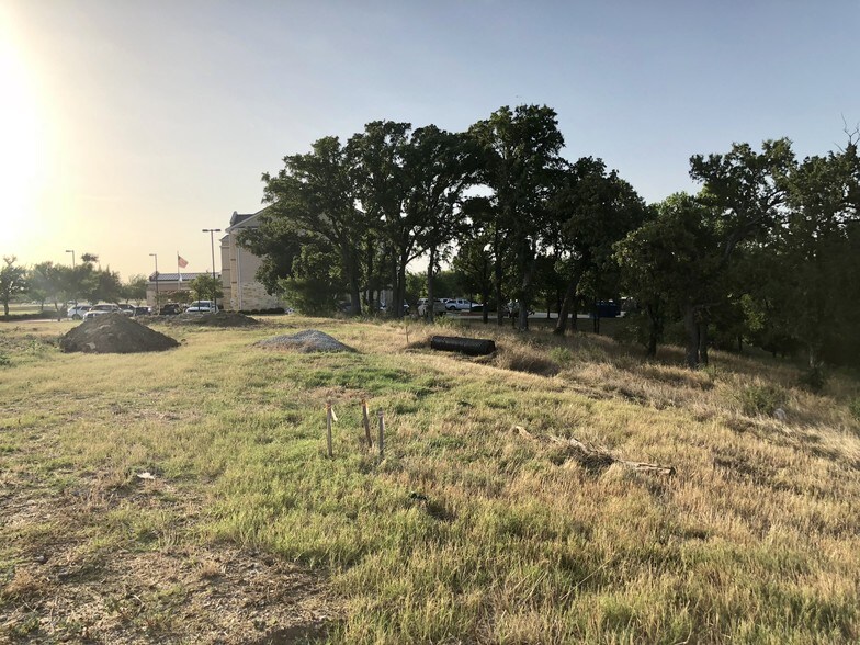 More Photos Of 1460 N US Highway 287, Mansfield Land For Sale