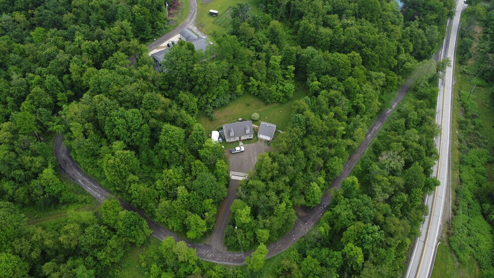 More Photos Of 144 Dance Hall Rd, Apollo Flex For Sale